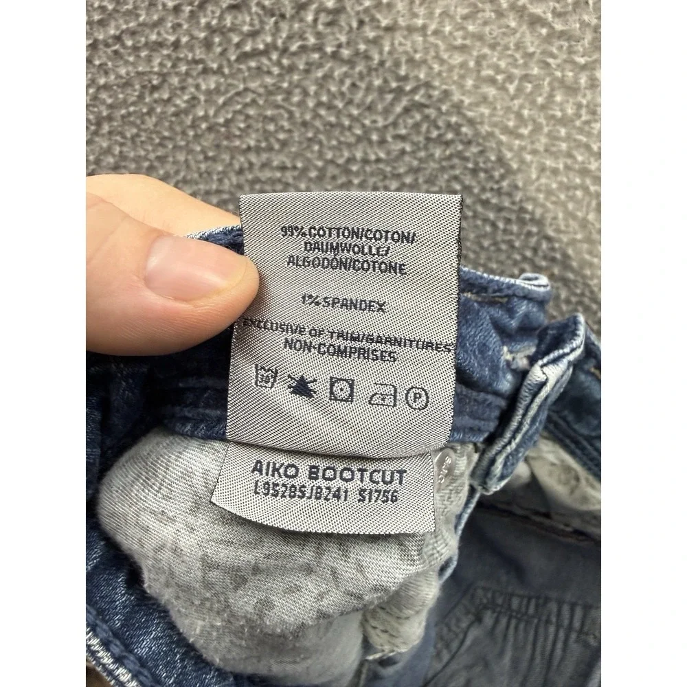 Silver Jeans logo back